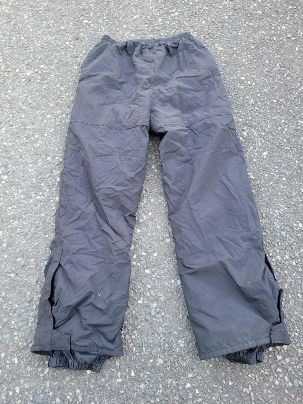 Black Dot brand black